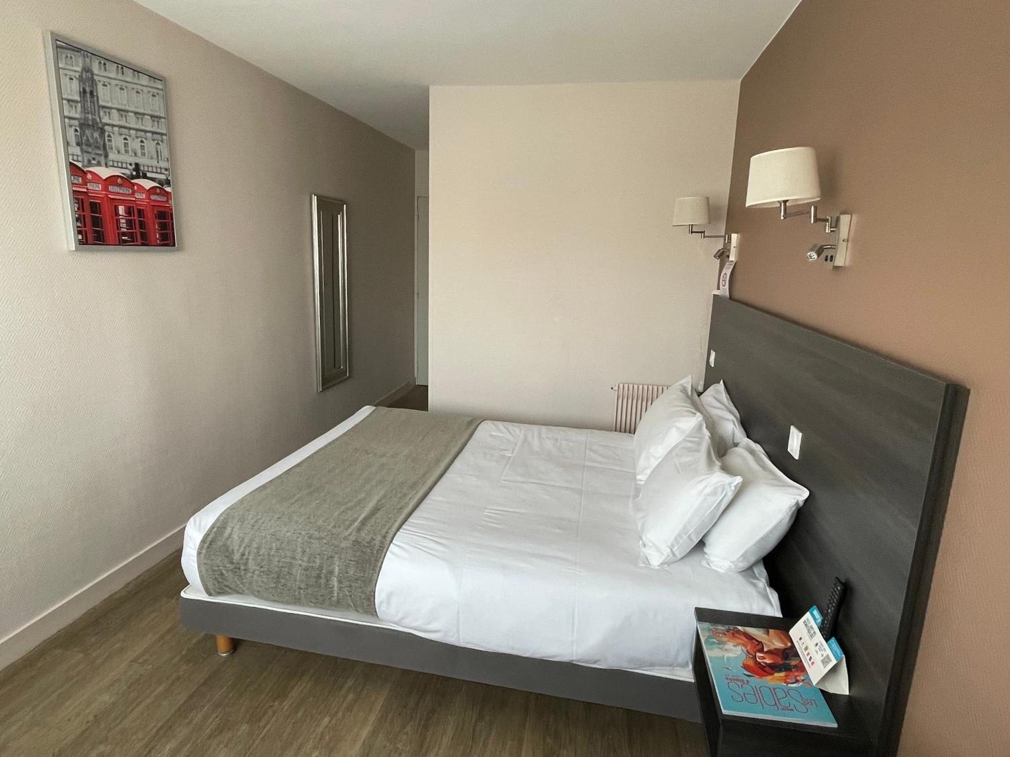 Cit'Hotel Le Chene Vert Les Sables-dʼOlonne Zewnętrze zdjęcie