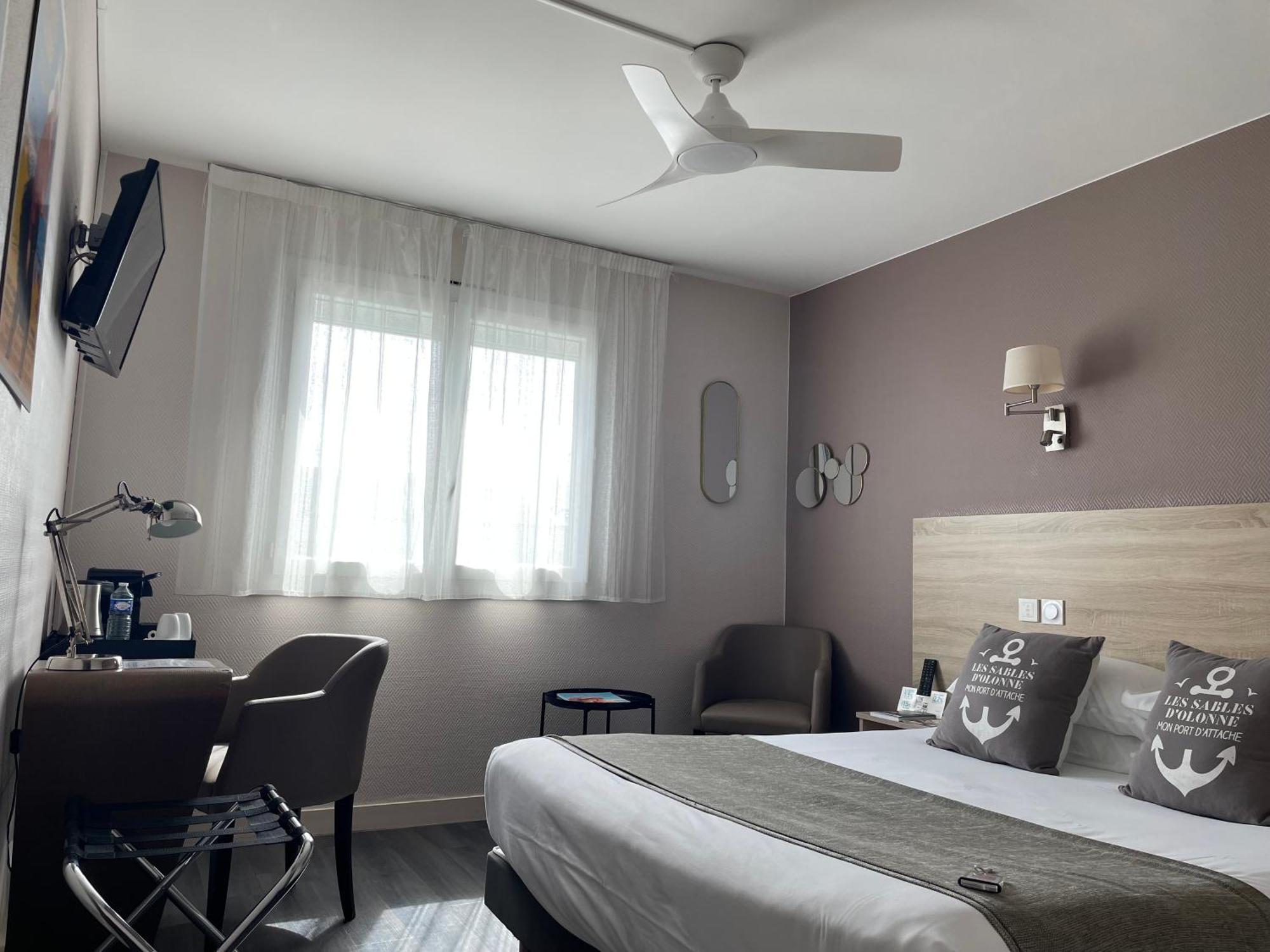 Cit'Hotel Le Chene Vert Les Sables-dʼOlonne Zewnętrze zdjęcie