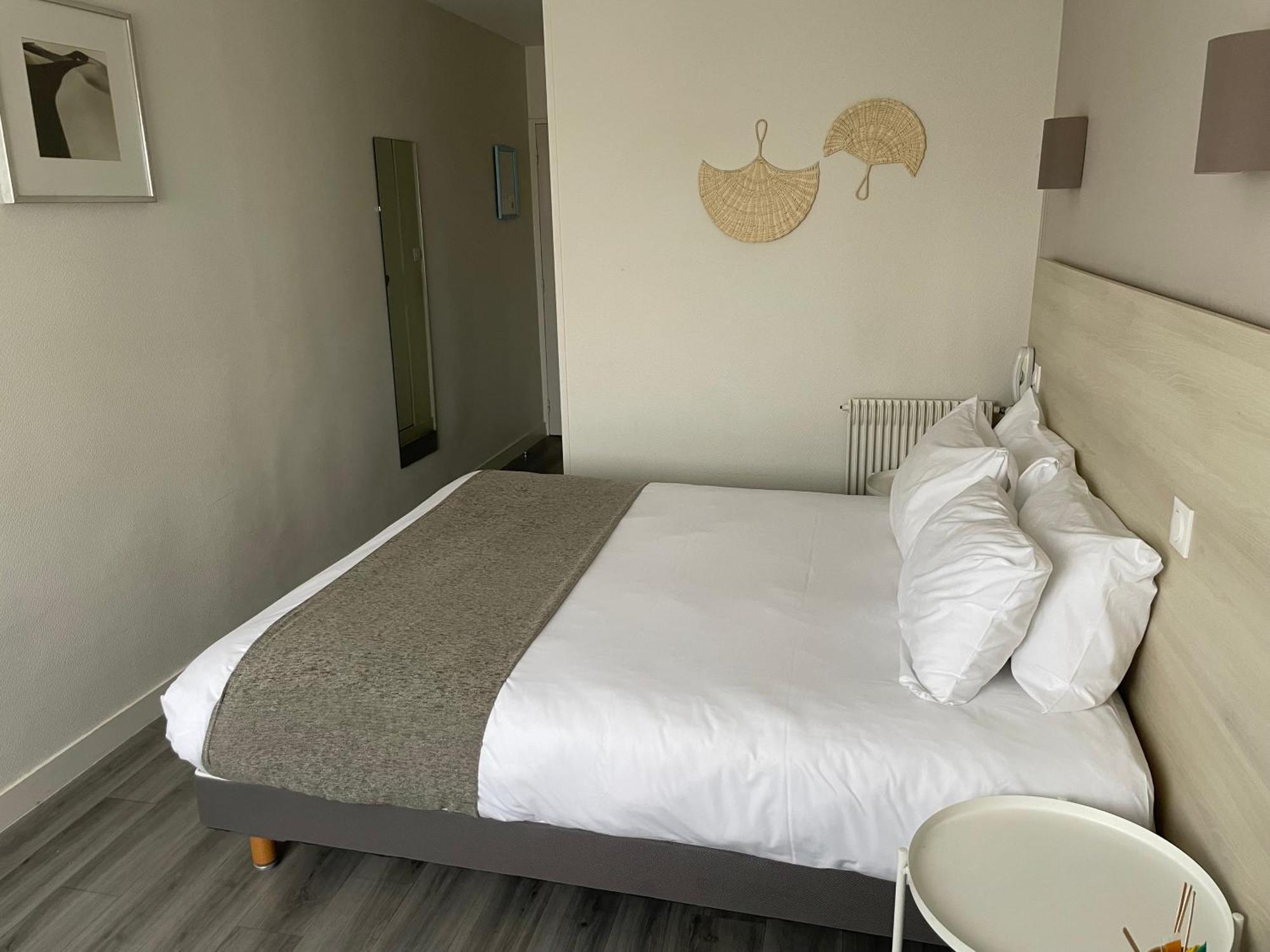 Cit'Hotel Le Chene Vert Les Sables-dʼOlonne Zewnętrze zdjęcie